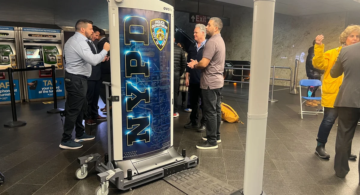 The NYPD plans to test metal detectors equipped with artificial intelligence technology in subway stations in a move to keep guns out of New York City